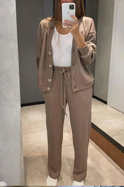 0b497d94-c2b4-450e-93d9-362a2f141b95-Max