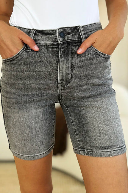 414ad601-5165-40df-b657-d53b1277a689-Max