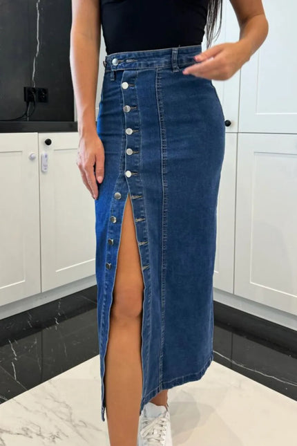 4a66bd22-cf64-44a5-9fde-c16d930156cd-Max