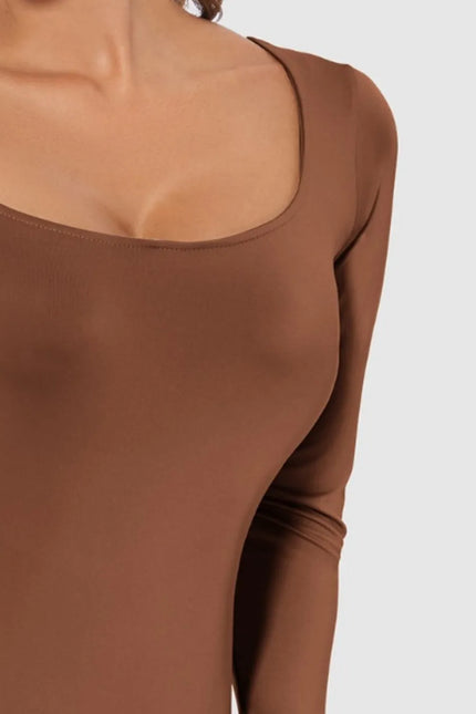 5ecc1919-c685-4580-aa30-20646af3c8ba-Max