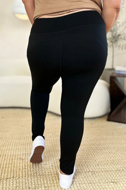 7b670598-a127-4051-a1cc-17544891f5f3-Max