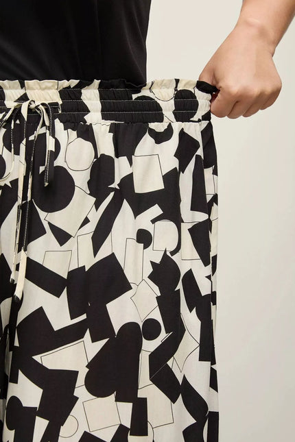 92bfa91525f34a7e899dfa2b0e068285-Max-Origin