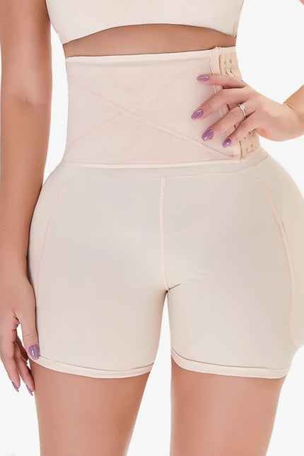 c109e085d8a5479a8feec58f0b3c877b-Max