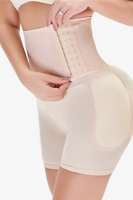 f0ceb95783bd4f39a7ee38171402fde9-Max